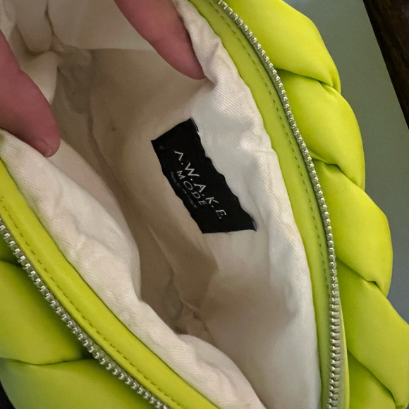 A.W.A.K.E. MODE Lucia Braided Vegan Leather Clutch Yellow Green Neon - Picture 2 of 7